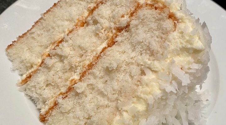 Creamy Coconut Cake