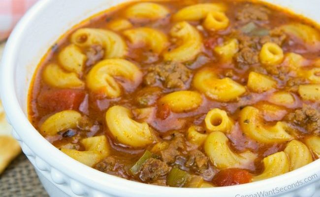 BEEF AND TOMATO MACARONI SOUP