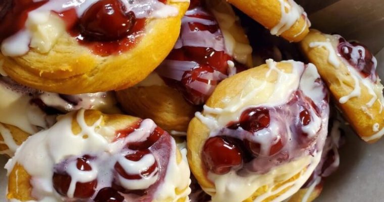 EASY CHERRY DANISH