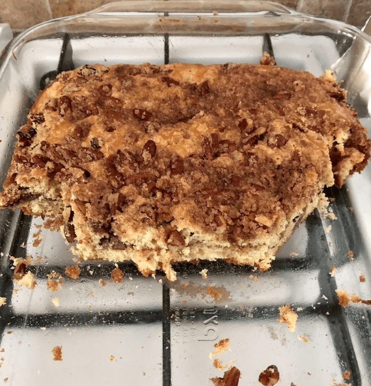 PECAN SOUR CREAM COFFEE CAKE