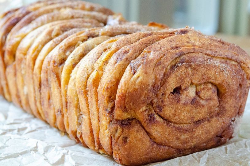 APPLE FRITTER PULL-APART BREAD