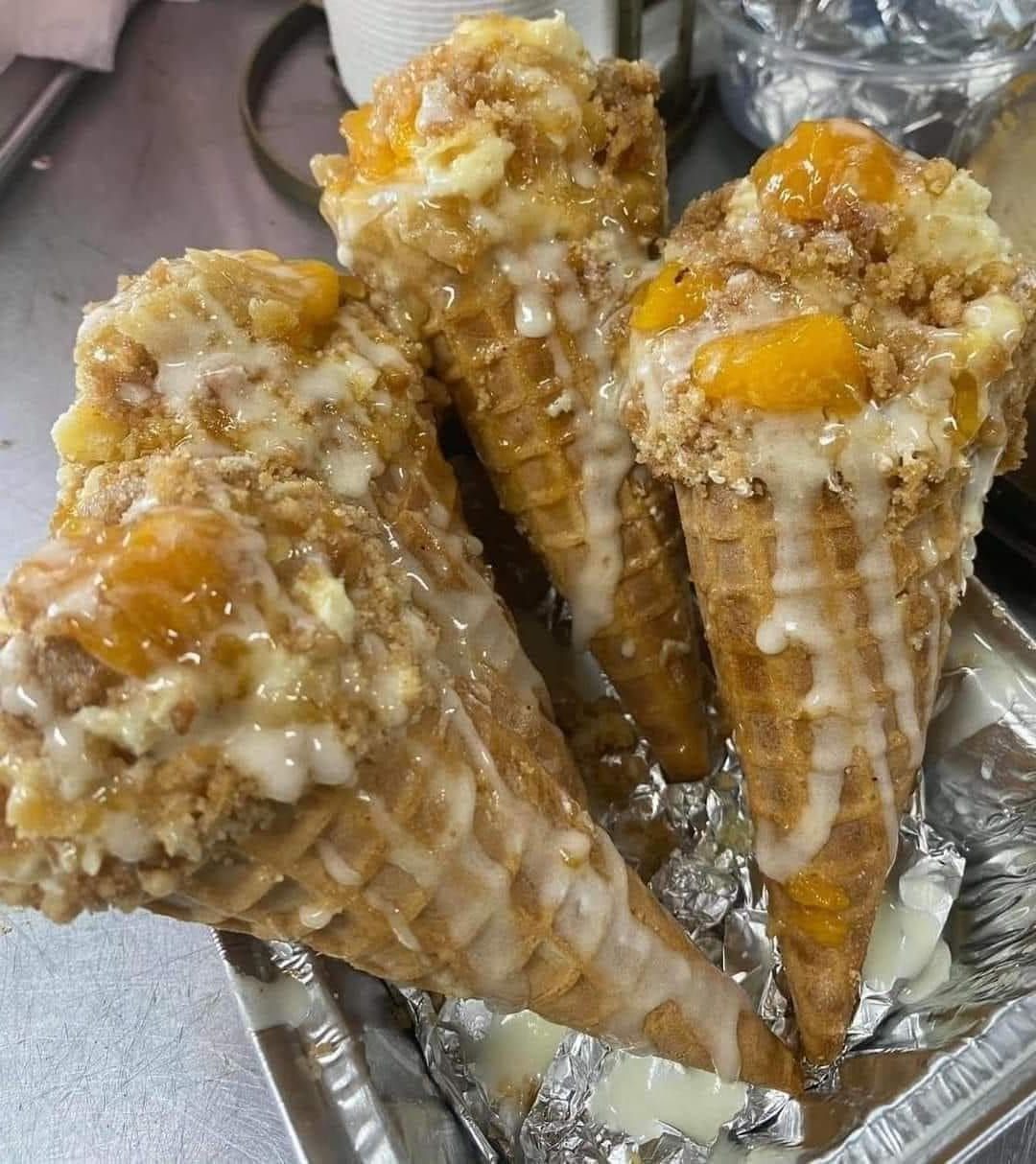 Peach Cobbler Stuffed Cones