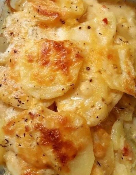 The Best Cheesy Scalloped Potatoes