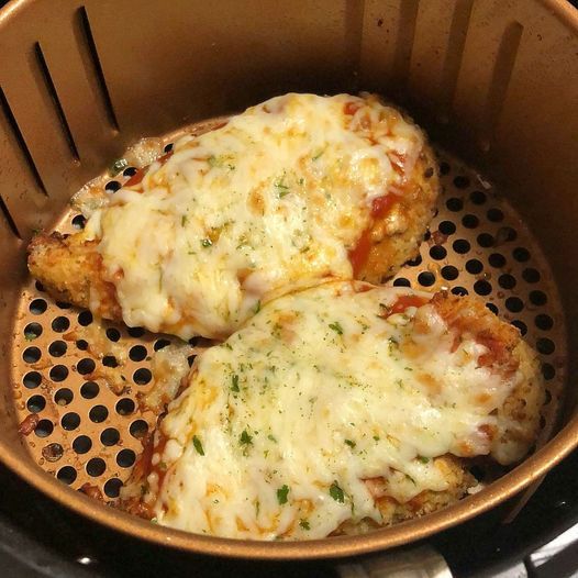 Lasagna Stuffed Chicken