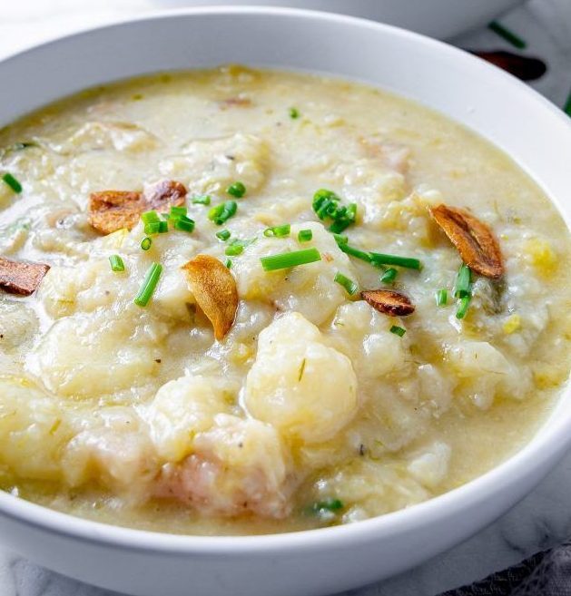 Hearty Garlic-Potato Soup