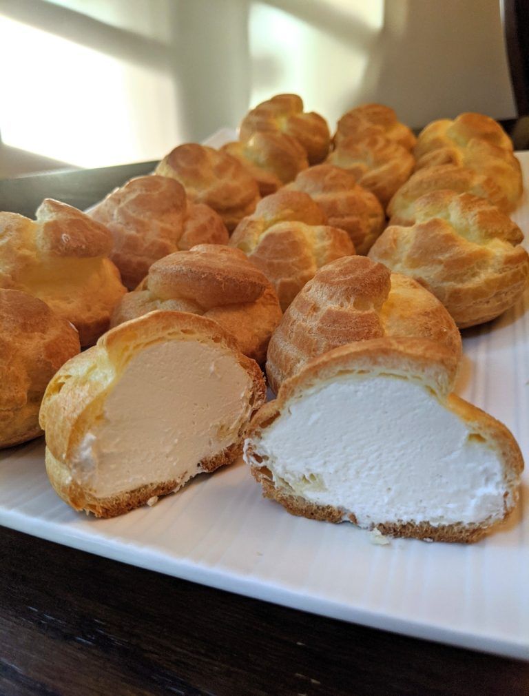 Delicious Famous Cream Puffs