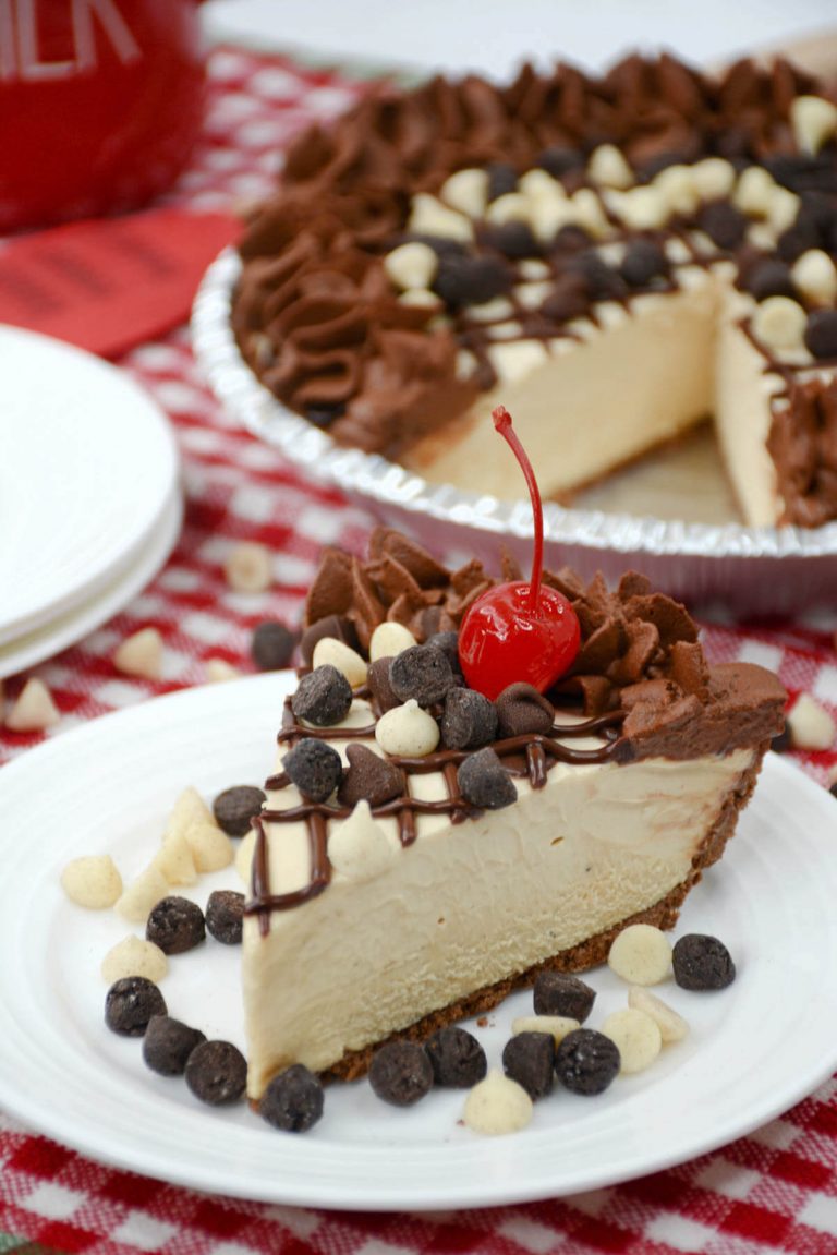 Chocolate Peanut Butter Ice Cream Pie