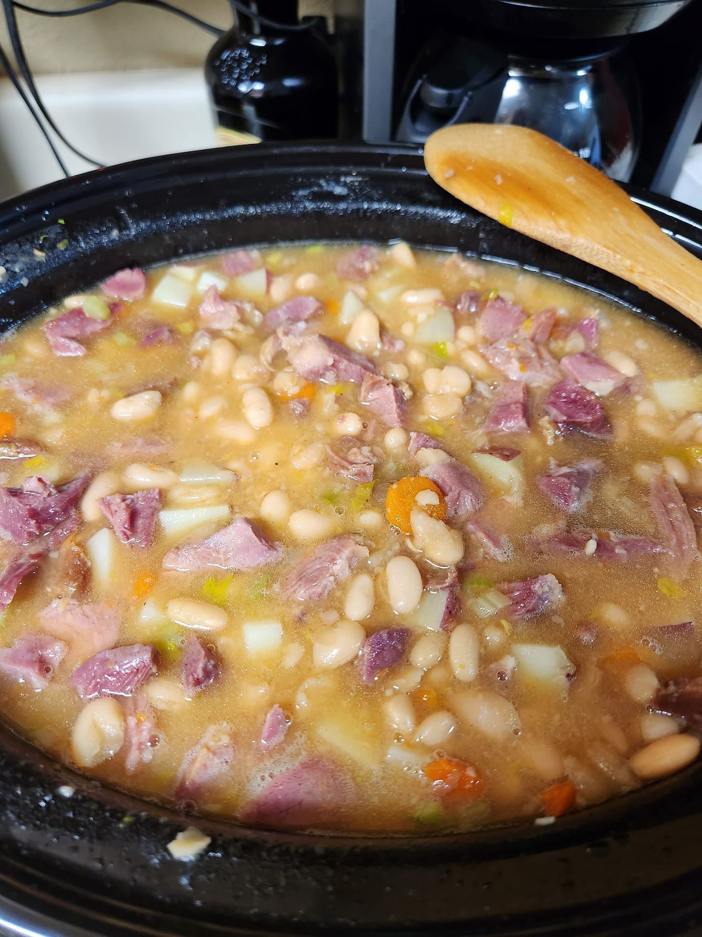 Great Northern Beans in the Crockpot