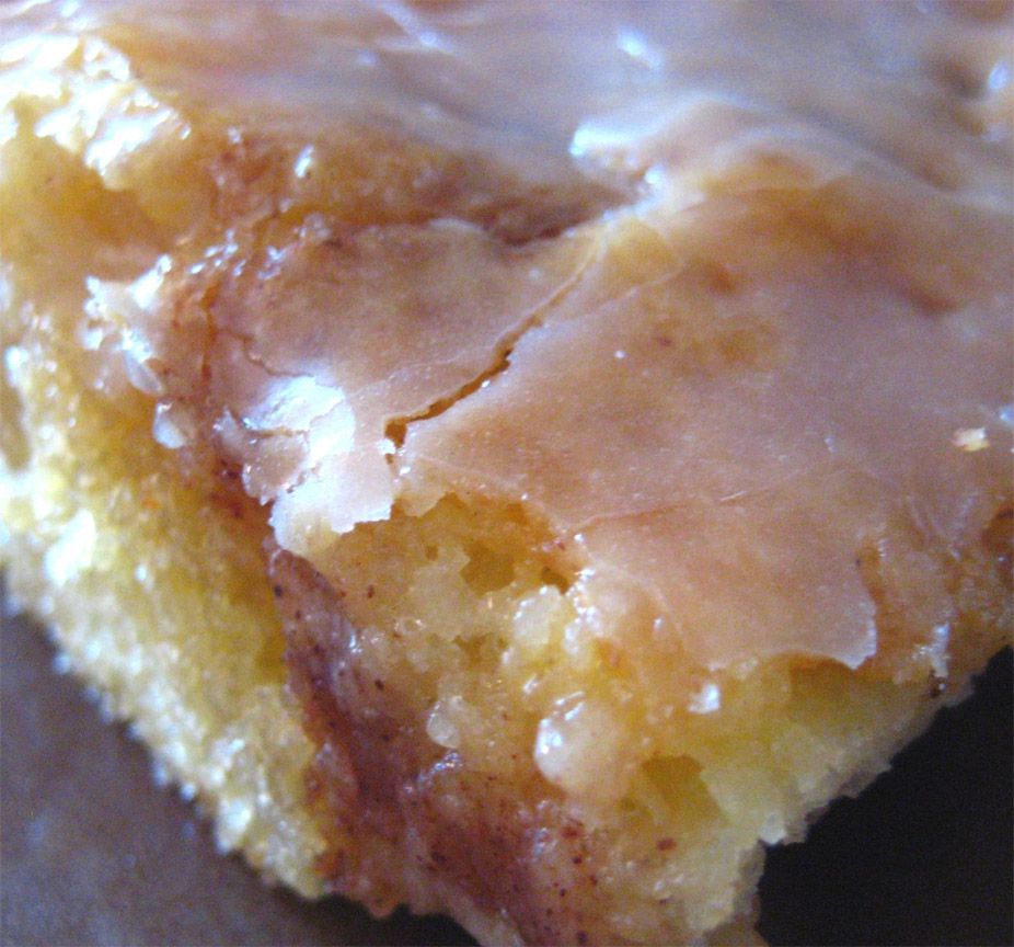 Honey Bun Cake!