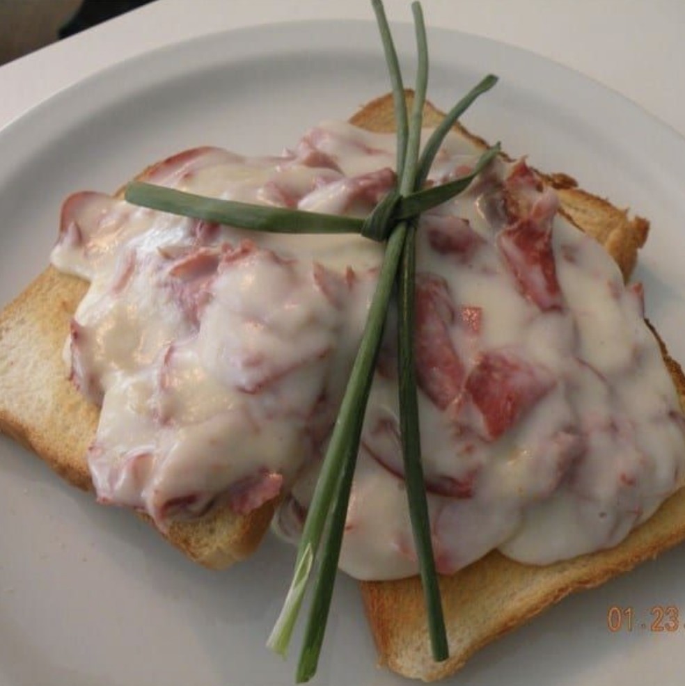 Creamed Chipped Beef on Toast