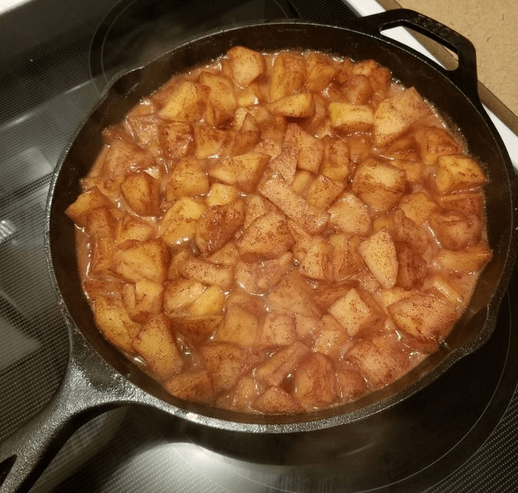 CINNAMON BAKED APPLES