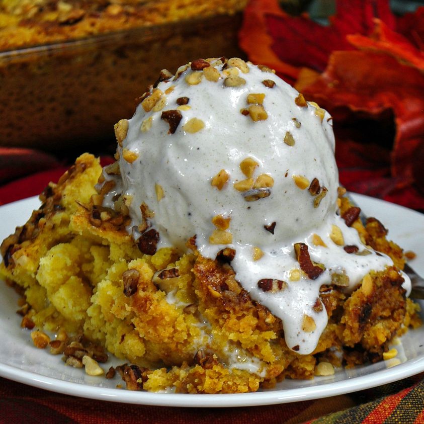 PUMPKIN CRUNCH CAKE