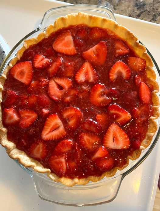 Old Fashioned Strawberry Pie