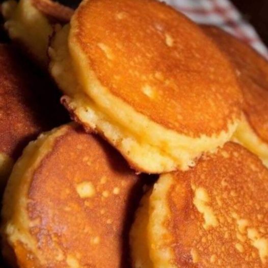 Fluffy Pancakes with Homemade Custard Filling