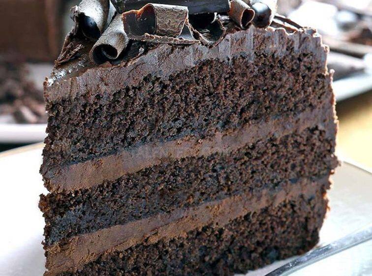 Dark Chocolate Cake