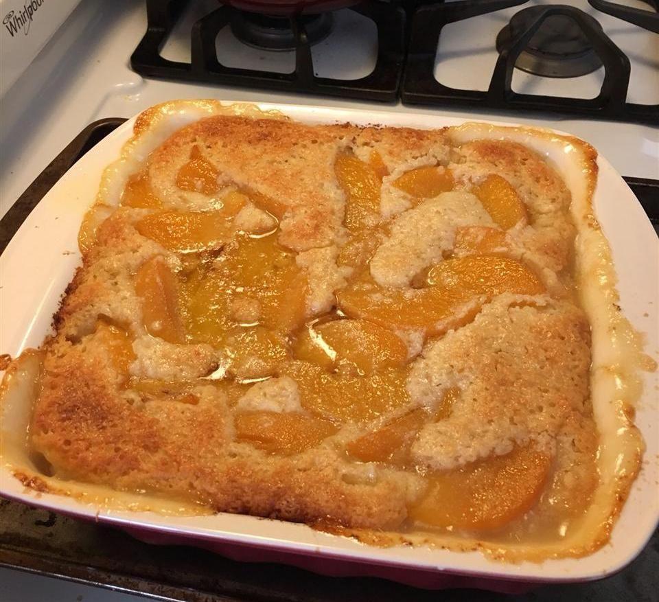 3 INGREDIENT PEACH COBBLER IN 5 MINUTES