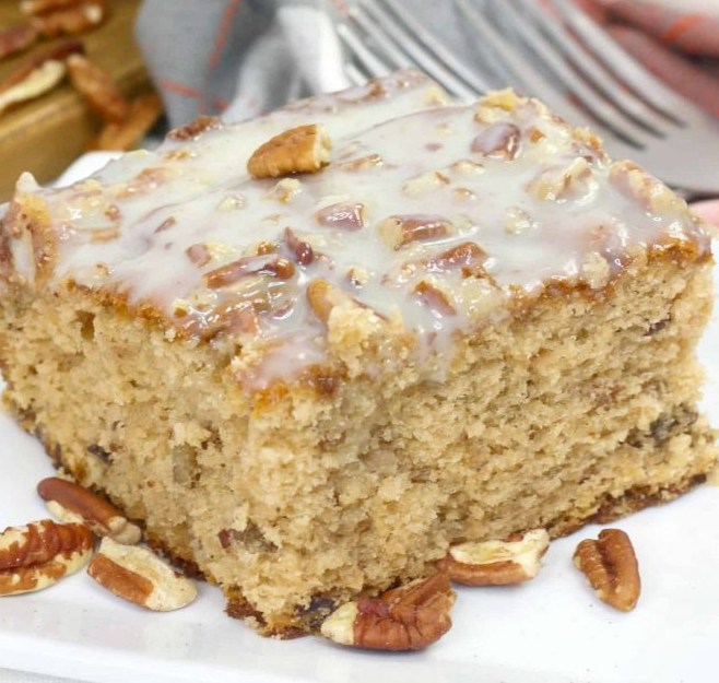 Southern Butter Pecan Praline Cake