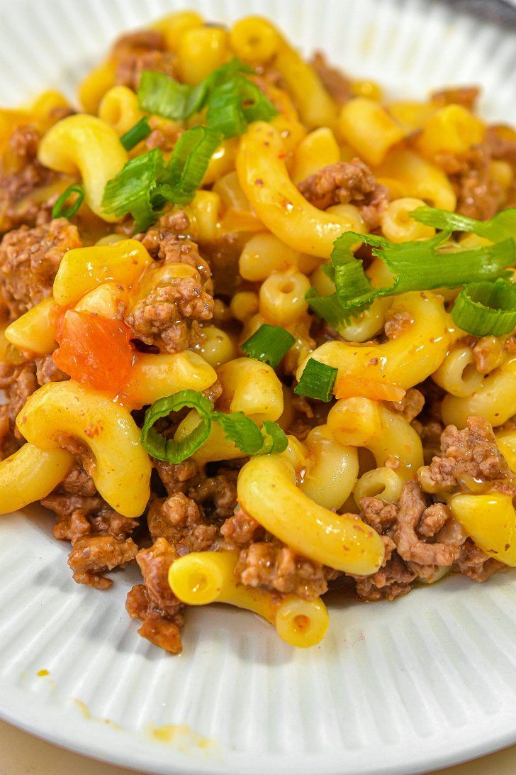 Cheesy Picante Beef Macaroni