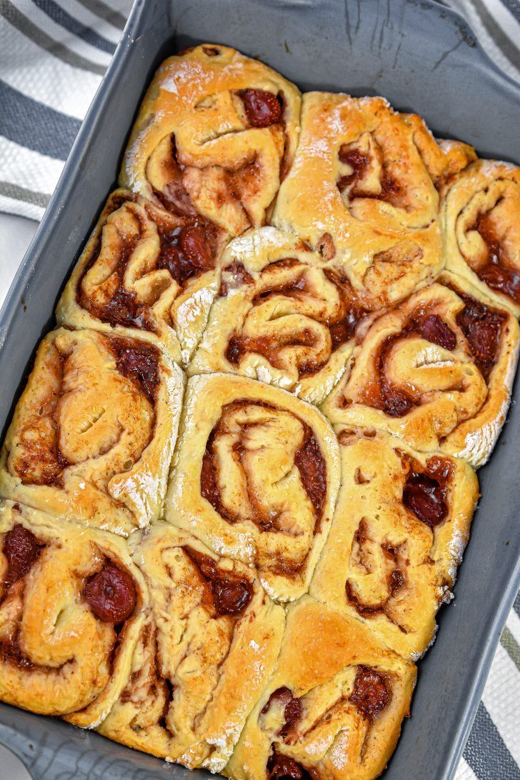 Strawberry Cinnamon Rolls