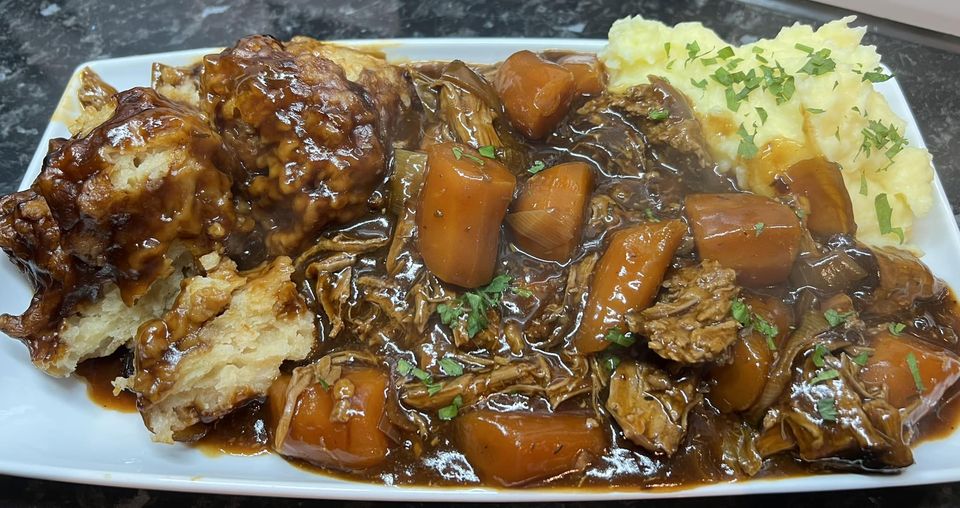 Braised Steak & Onion with Dumplings