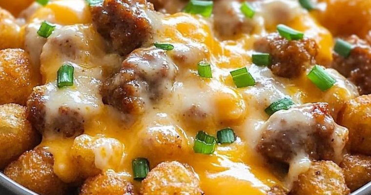 Tater Tot Sausage Breakfast Bowl with Gravy